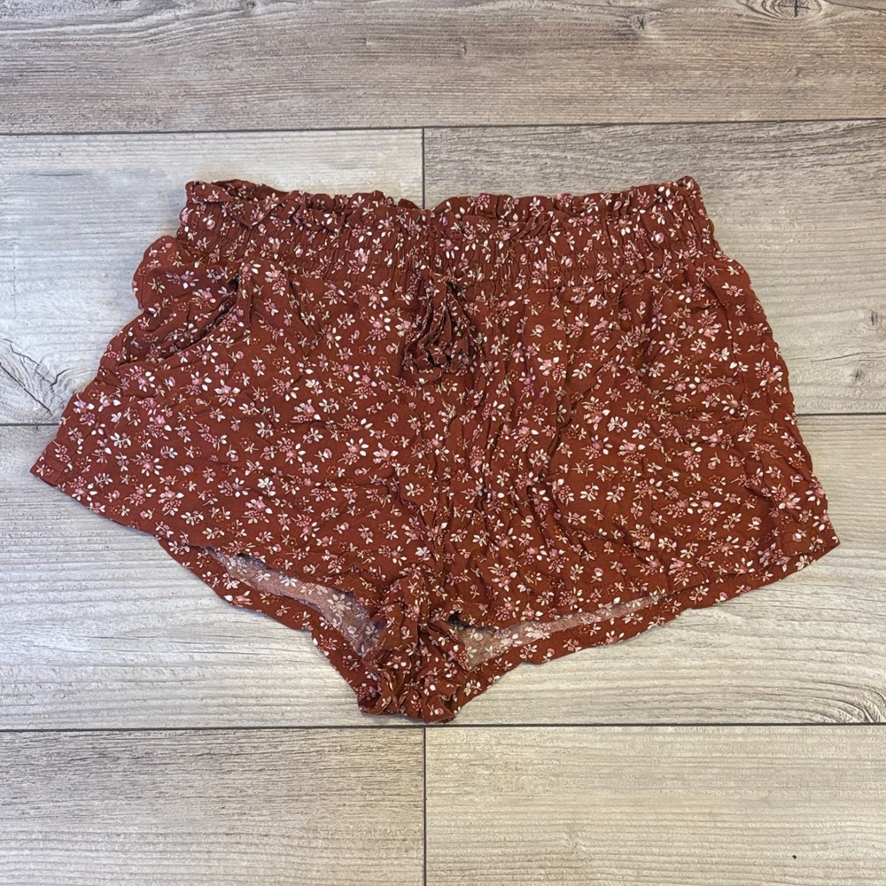 Aeropostale Floral High Waist Shorts - Brown